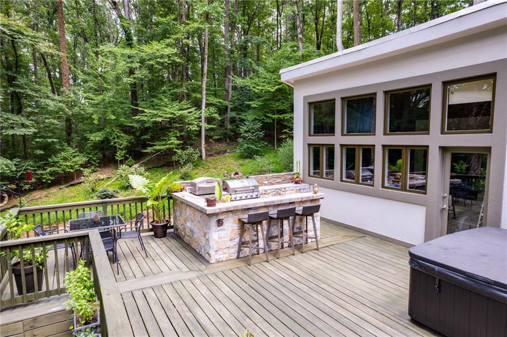 385 Grimes Bridge Road