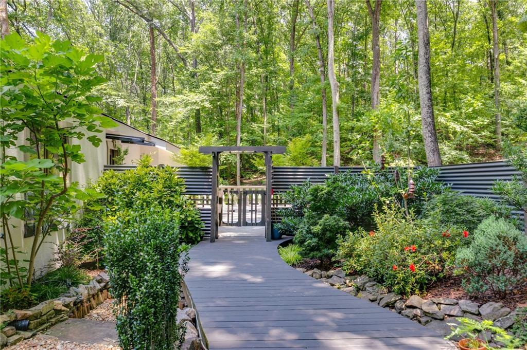 385 Grimes Bridge Road