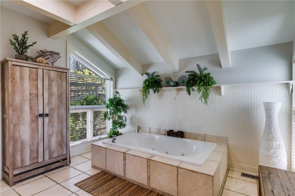 385 Grimes Bridge Road