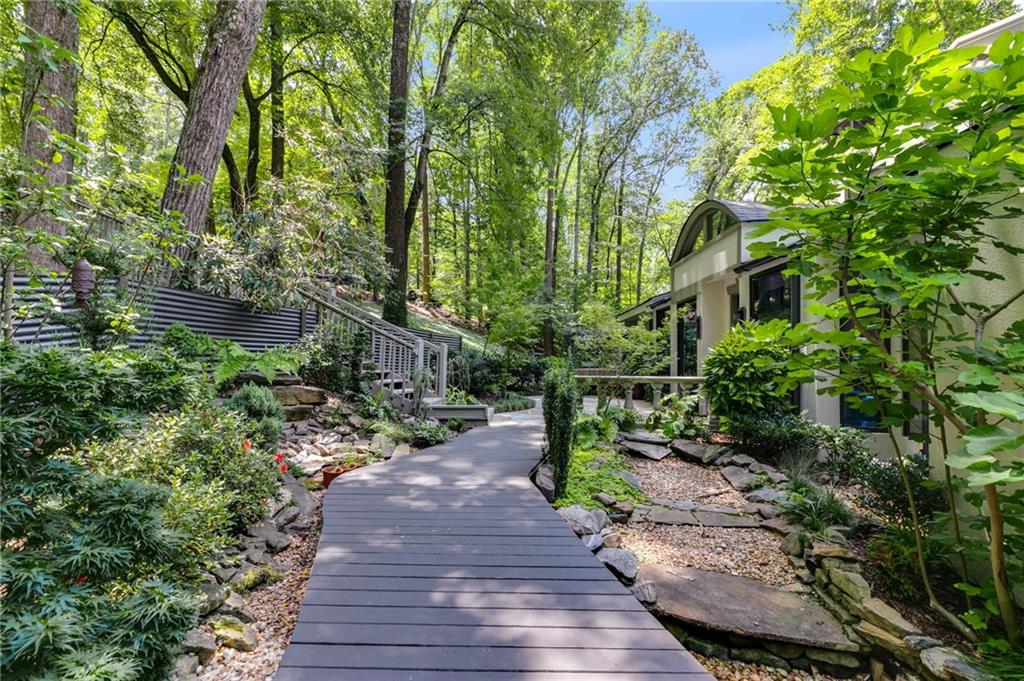 385 Grimes Bridge Road