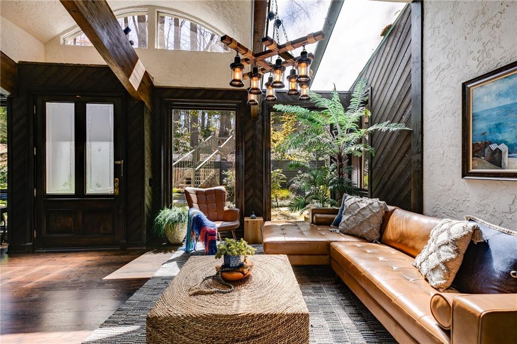 385 Grimes Bridge Road