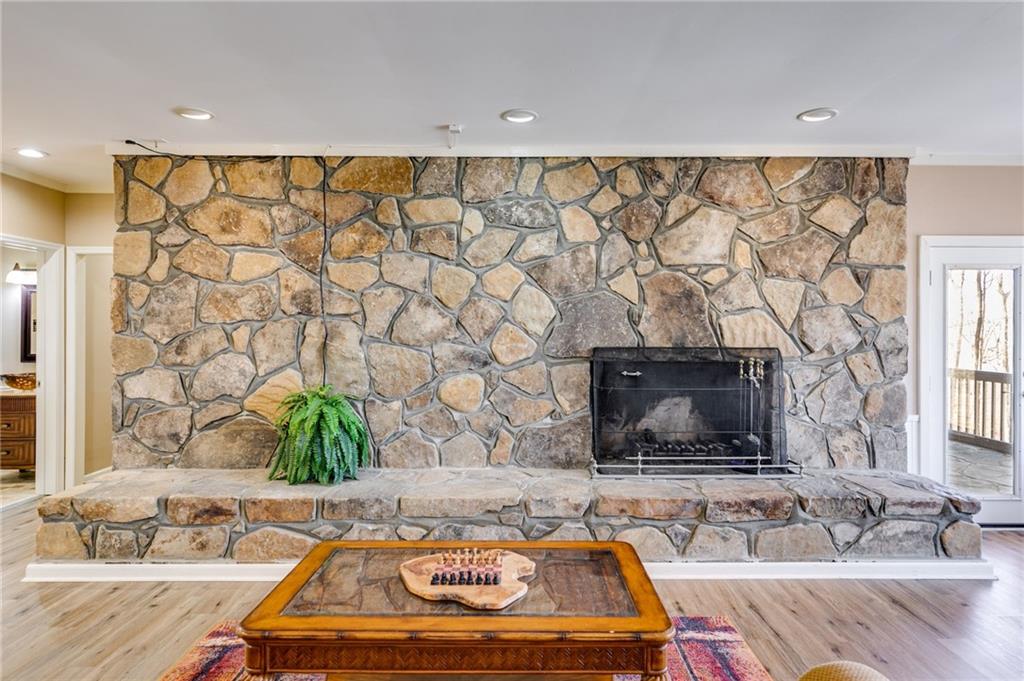 385 Grimes Bridge Road