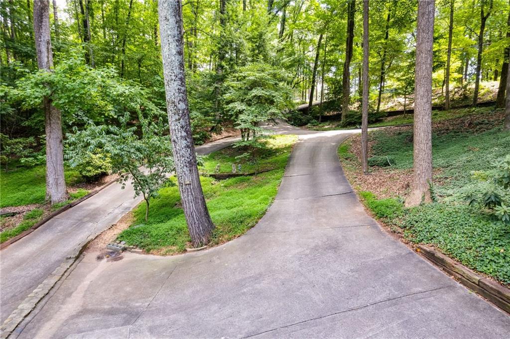 385 Grimes Bridge Road