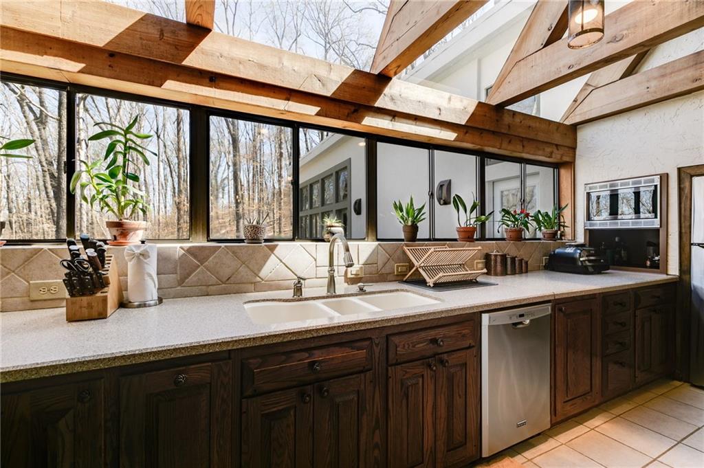 385 Grimes Bridge Road