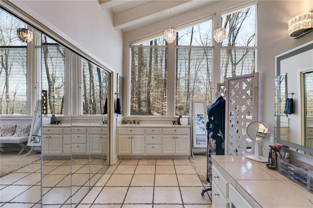 385 Grimes Bridge Road