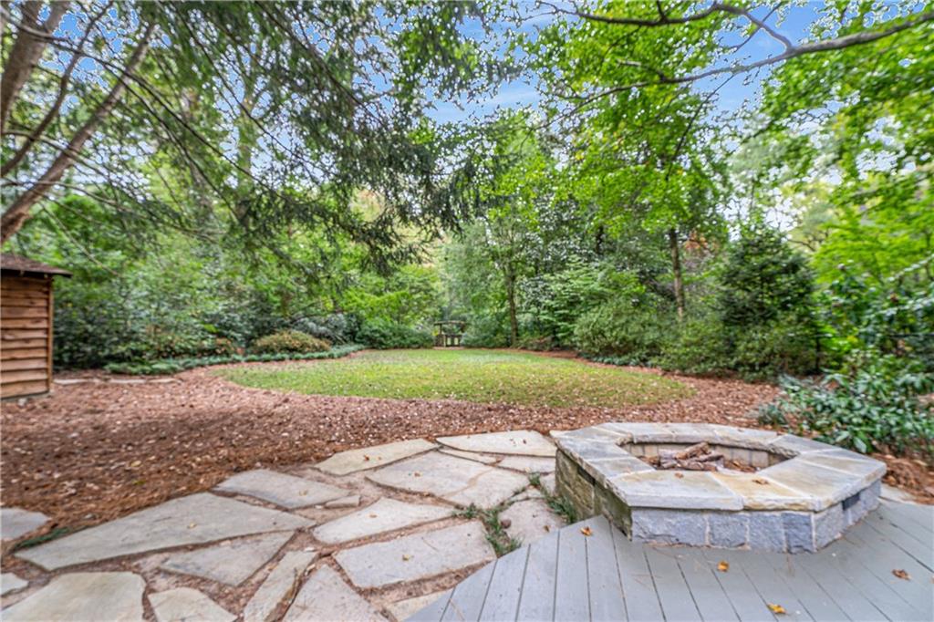 1811 E Clifton Road NE