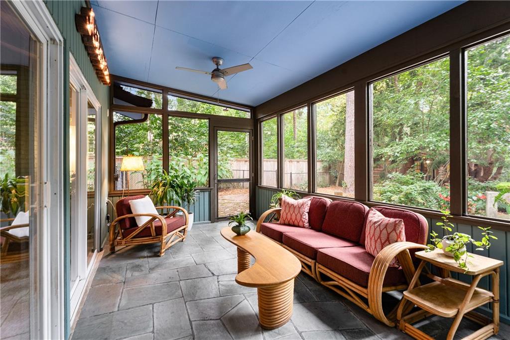 1811 E Clifton Road NE