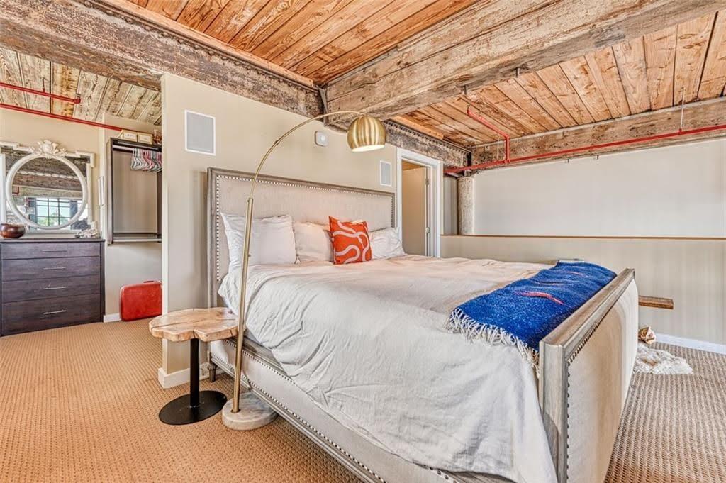 170 Boulevard SE Unit 324E