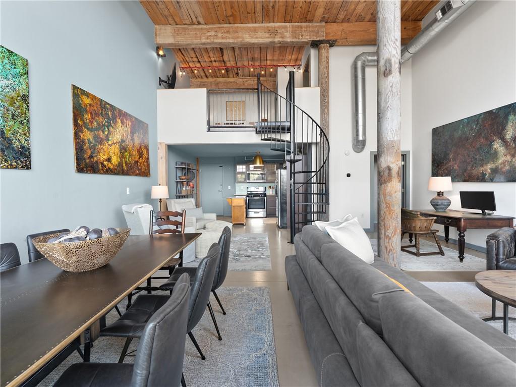 170 Boulevard Avenue SE Unit 305E