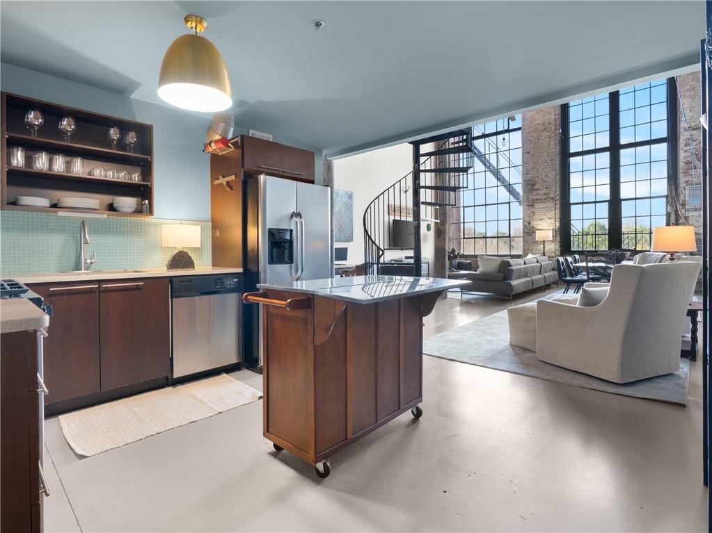 170 Boulevard Avenue SE Unit 305E