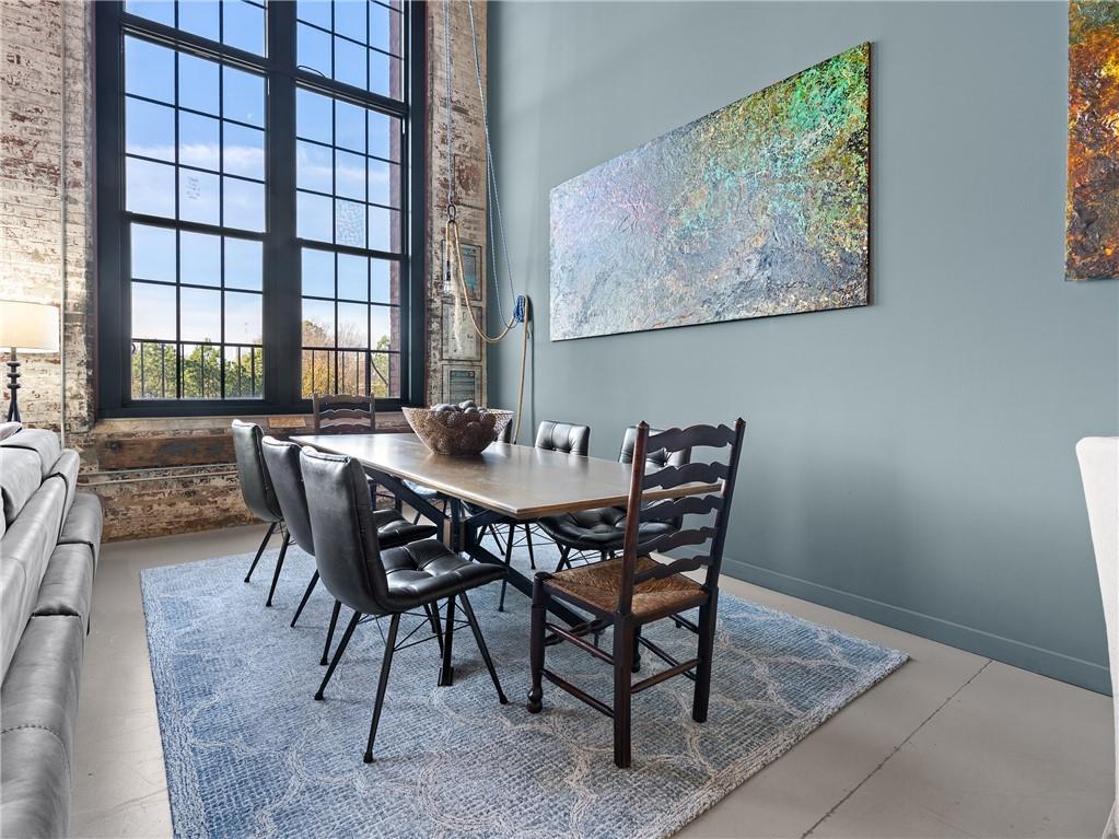 170 Boulevard Avenue SE Unit 305E