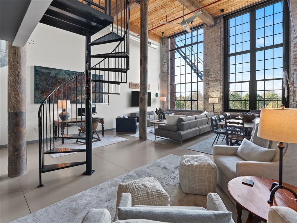 170 Boulevard Avenue SE Unit 305E