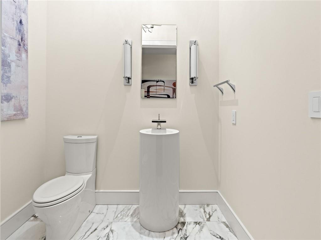 3376 Peachtree Road NE Unit 35B