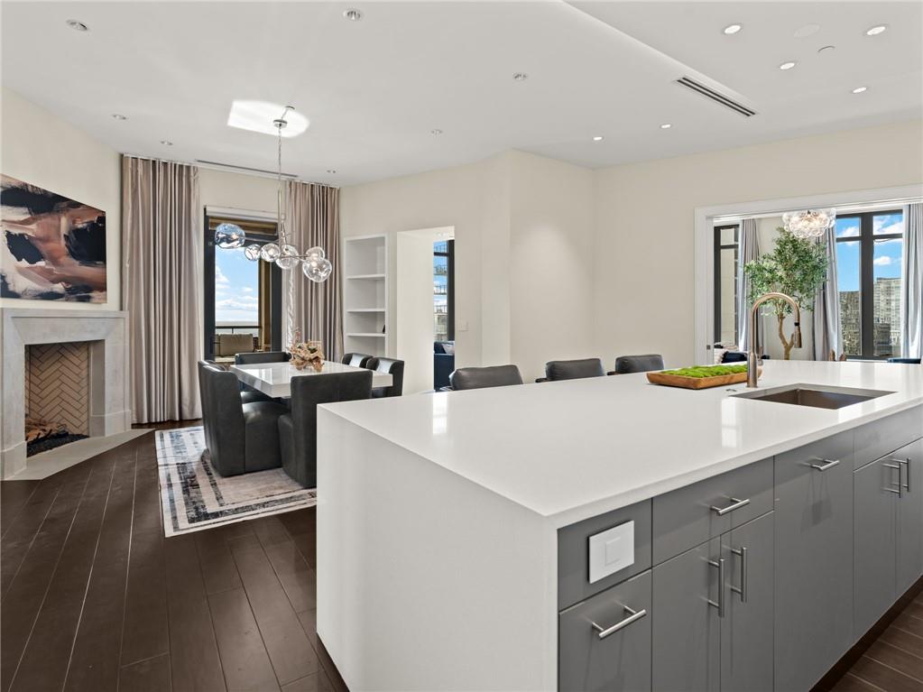 3376 Peachtree Road NE Unit 35B