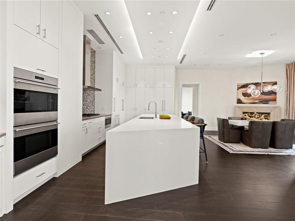 3376 Peachtree Road NE Unit 35B