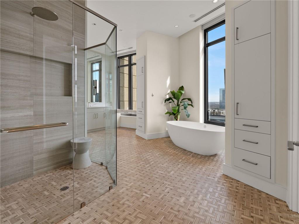 3376 Peachtree Road NE Unit 35B