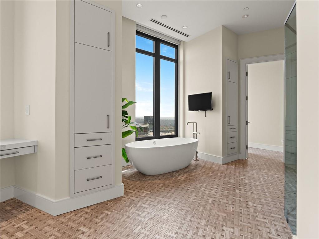 3376 Peachtree Road NE Unit 35B