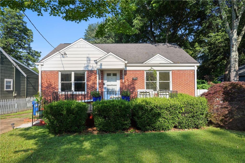 783 Livingstone Place