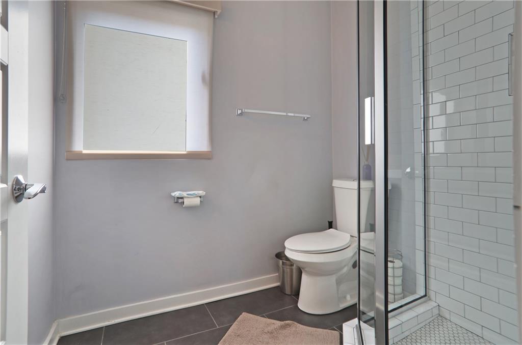 472 Martin Street SE Unit 6