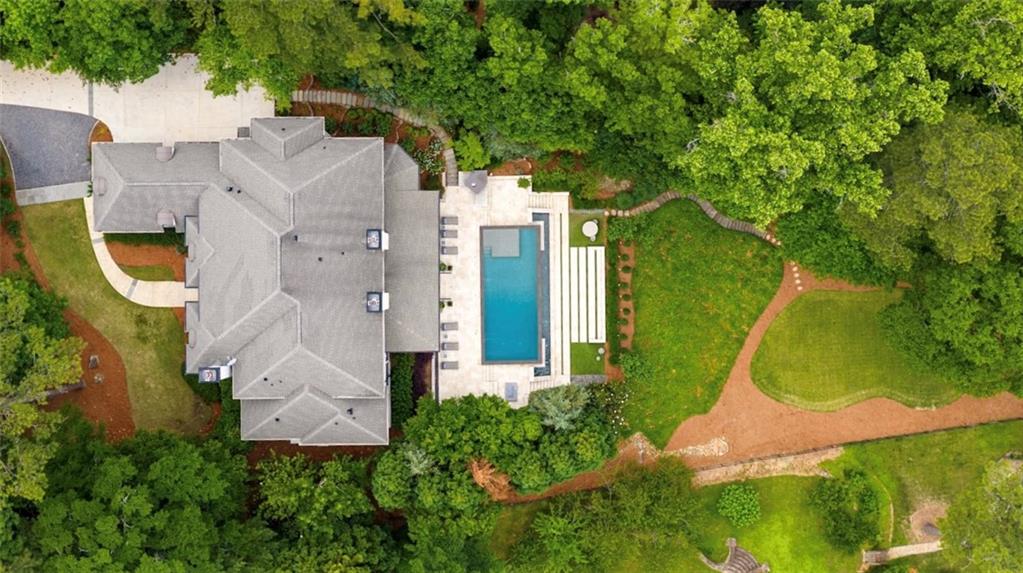725 Londonberry Road
