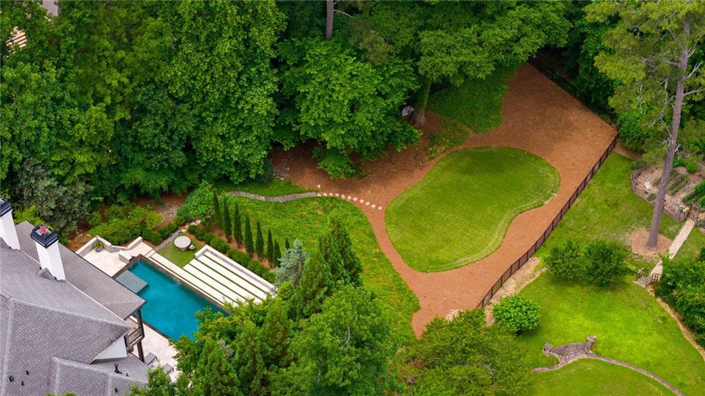 725 Londonberry Road