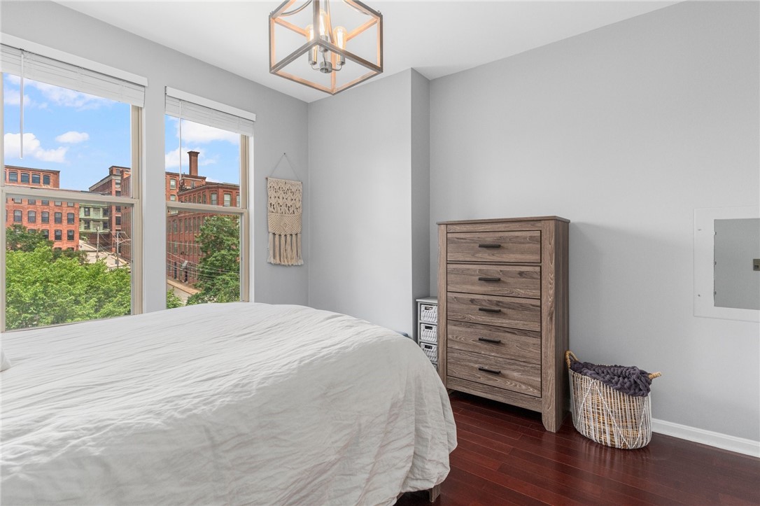 1000 Providence Place 343