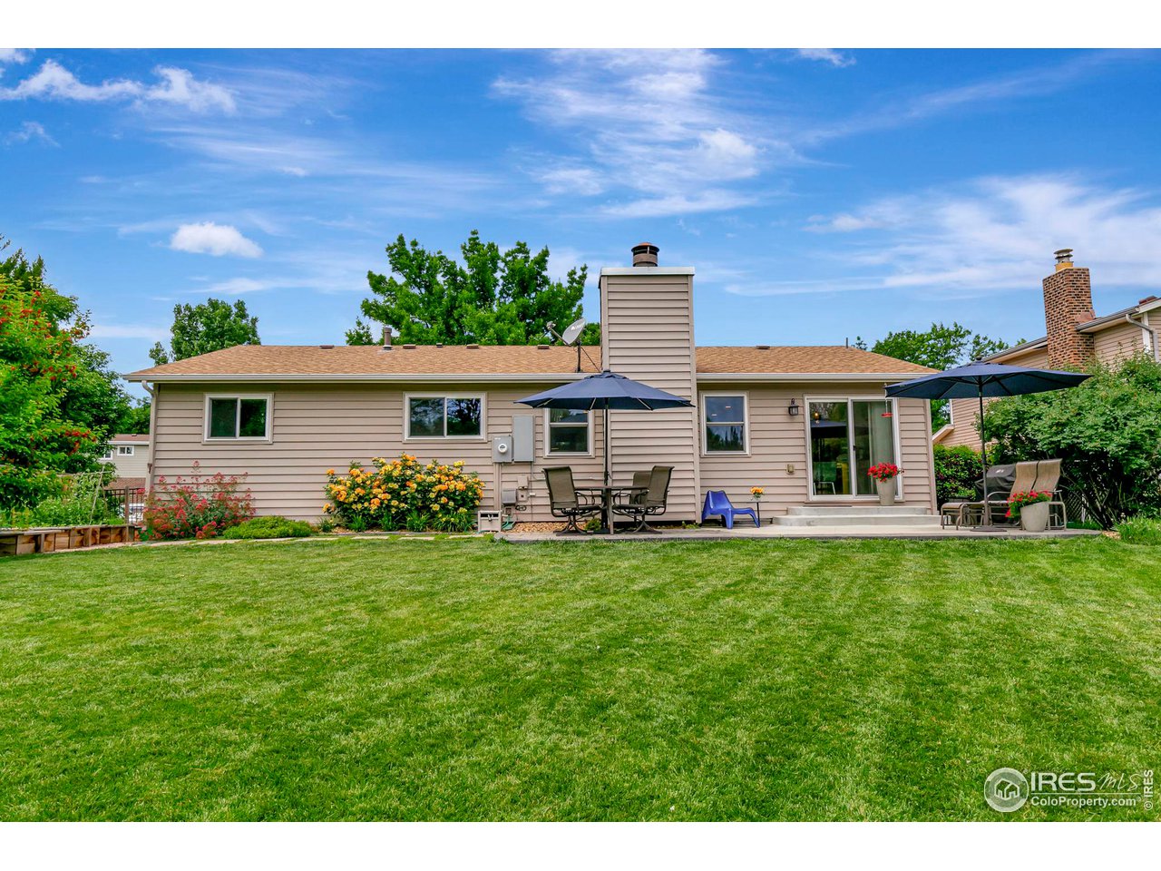 7490 Devinney Ct