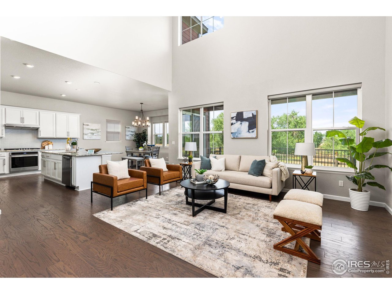 643 Stage Station Way