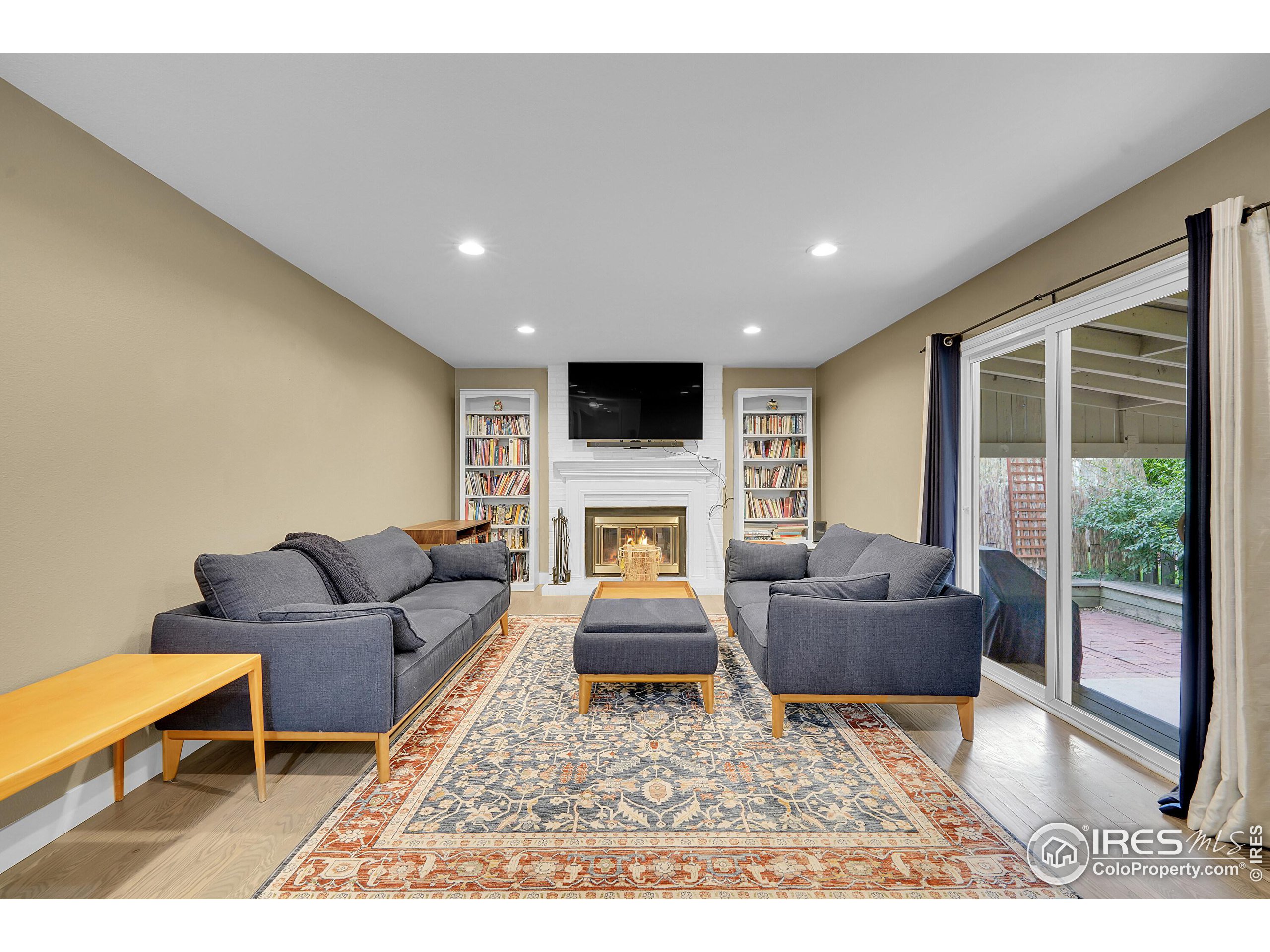 263 Hoover Ave