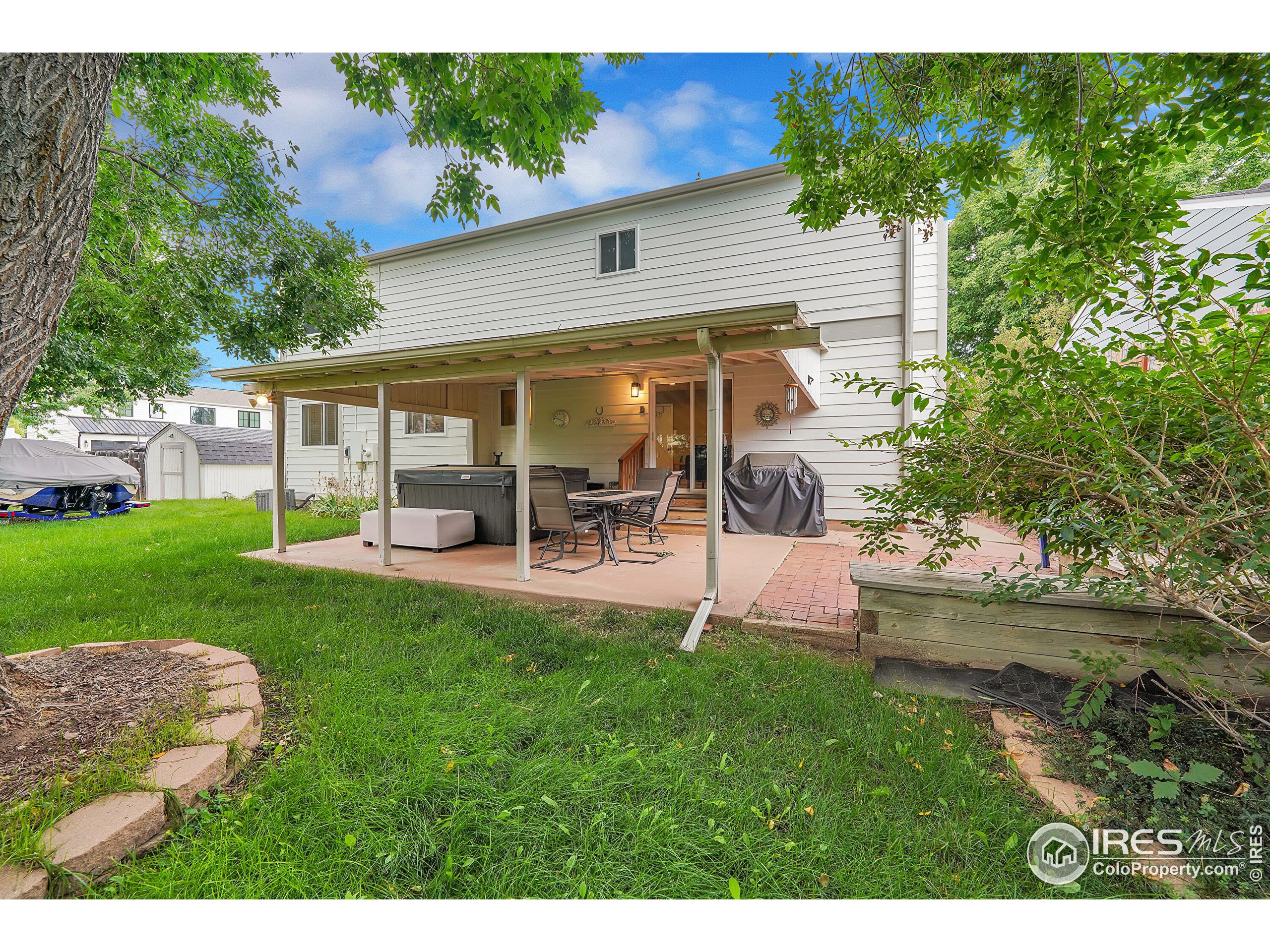 263 Hoover Ave
