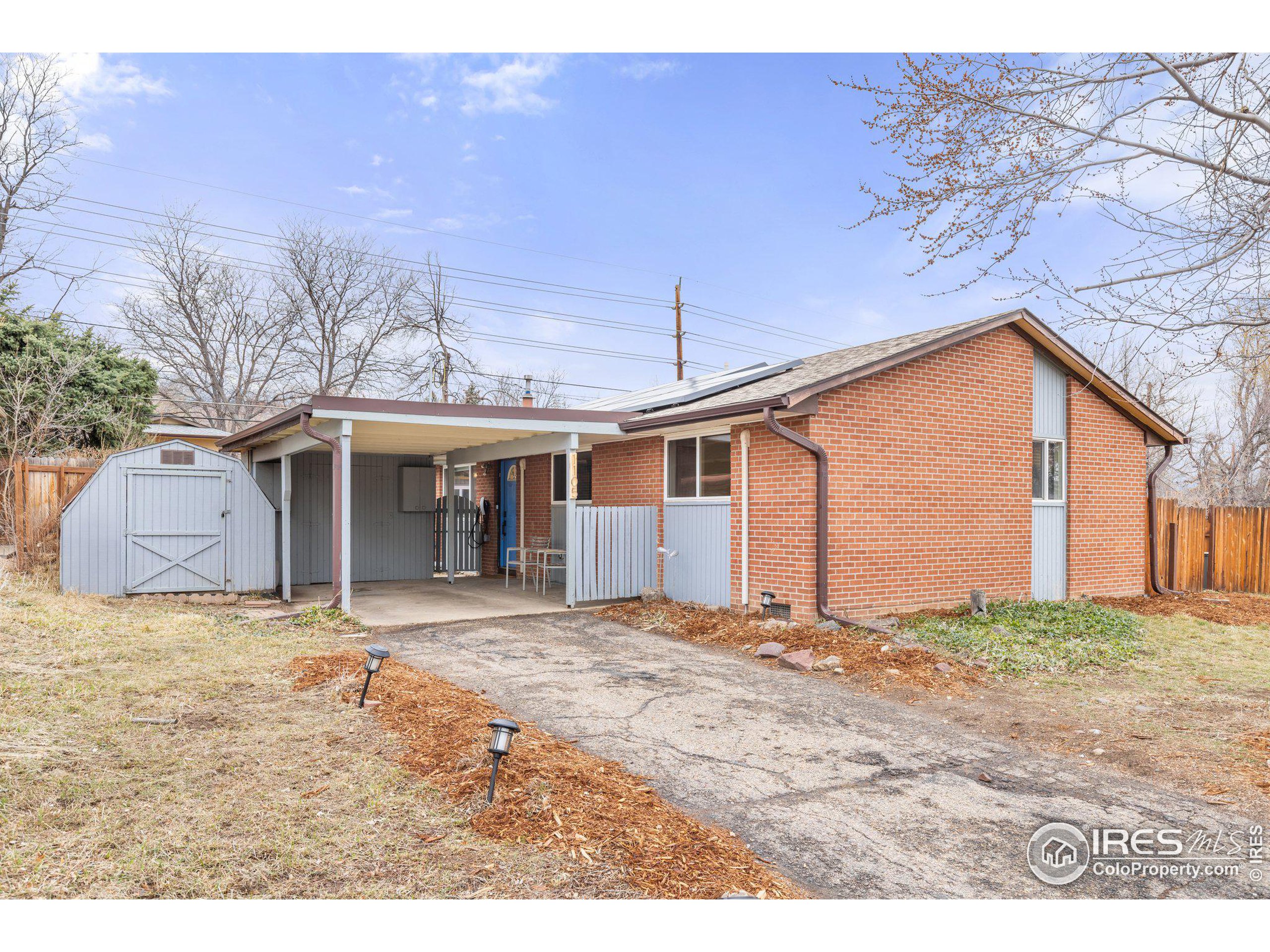 1105 Hartford Dr
