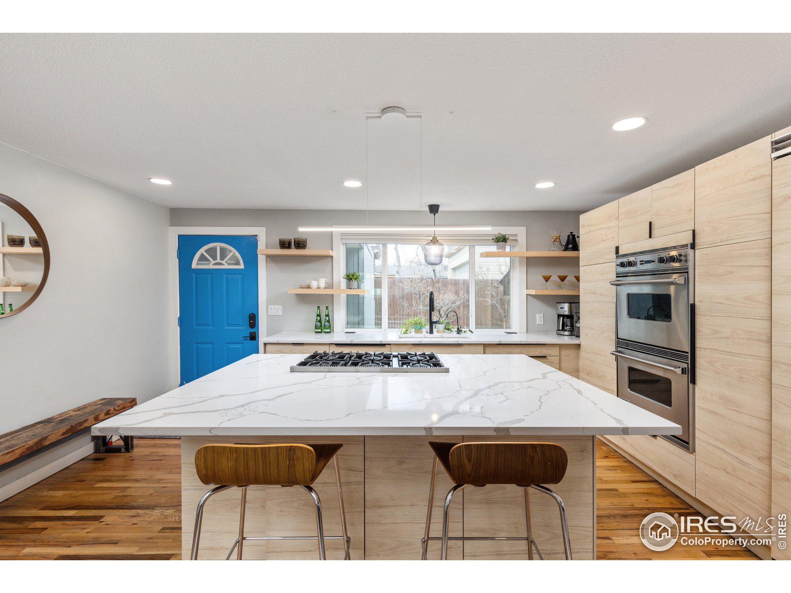 1105 Hartford Dr