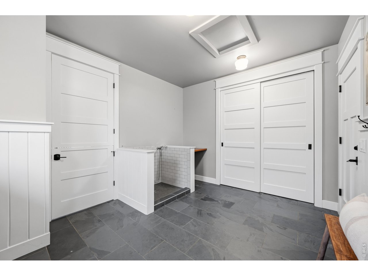 5794 Jackdaw Dr