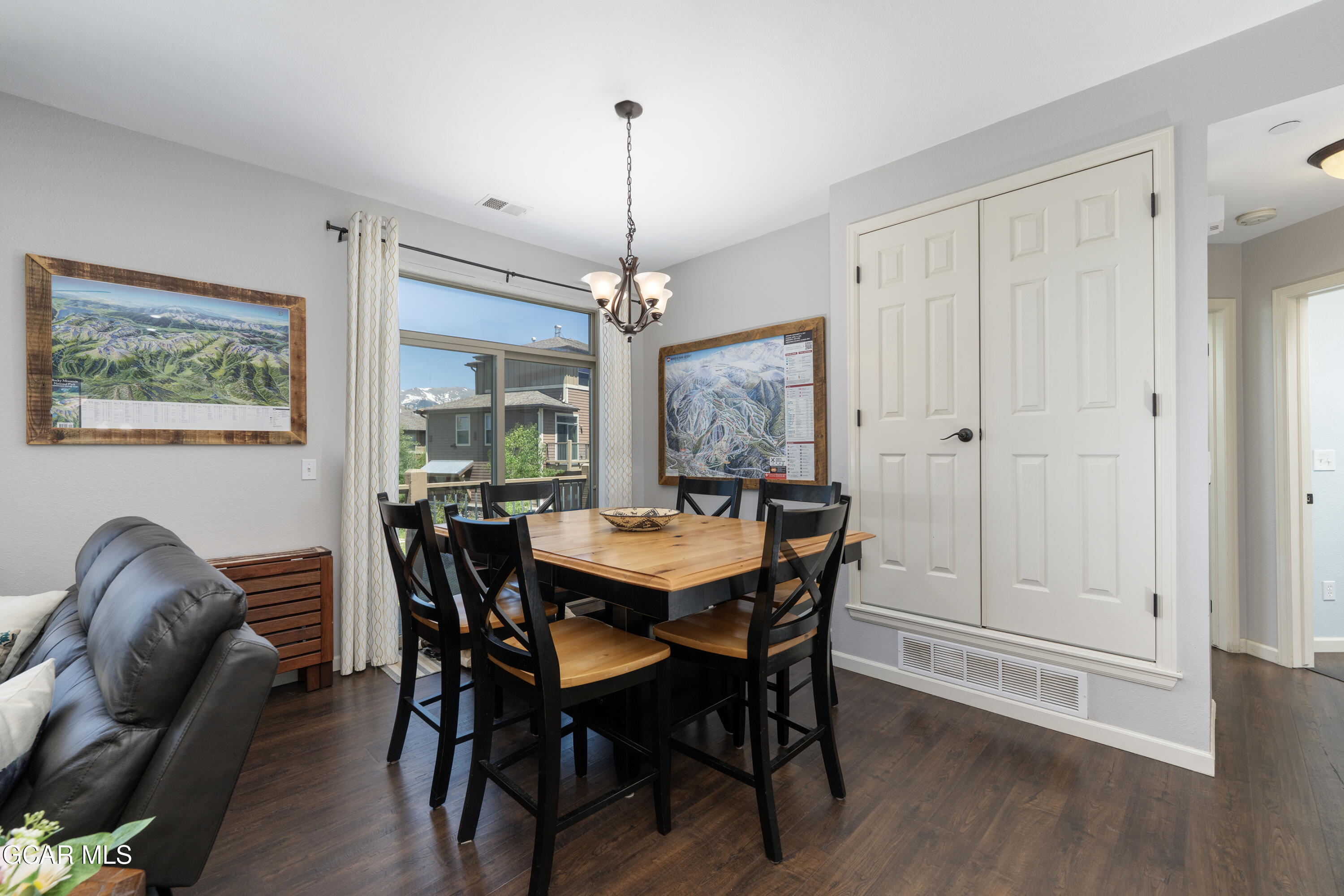 410-3 Cougar Avenue 3