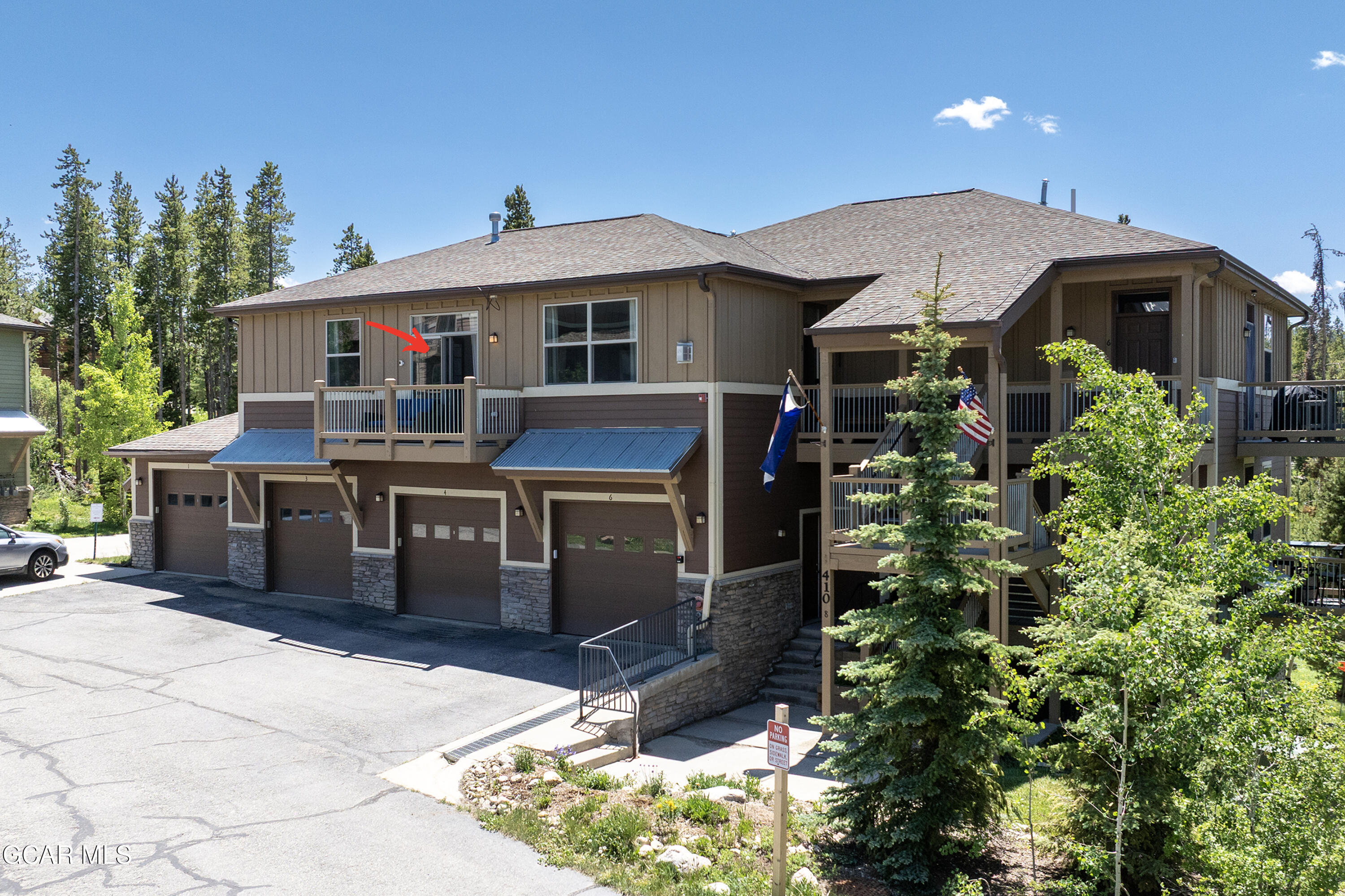 410-3 Cougar Avenue 3