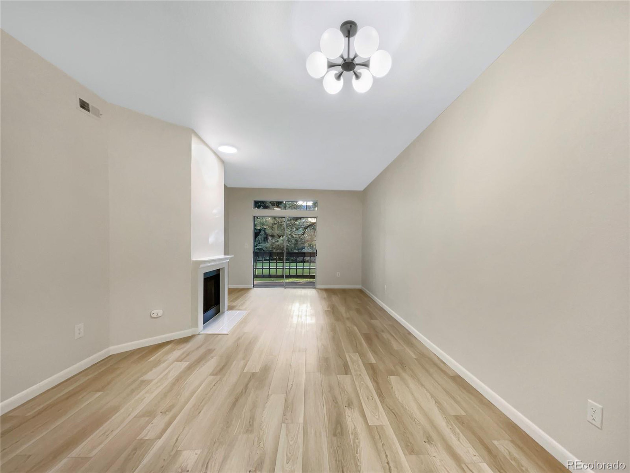 7443 Spy Glass Ct
