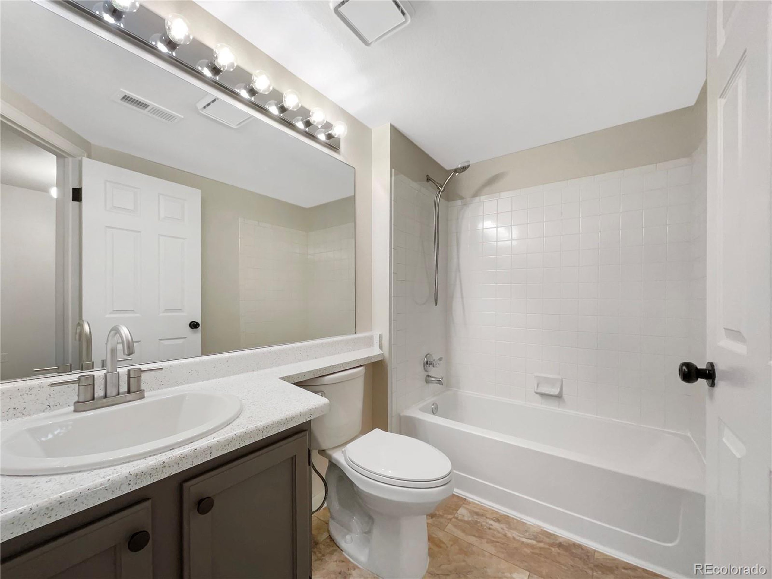 7443 Spy Glass Ct