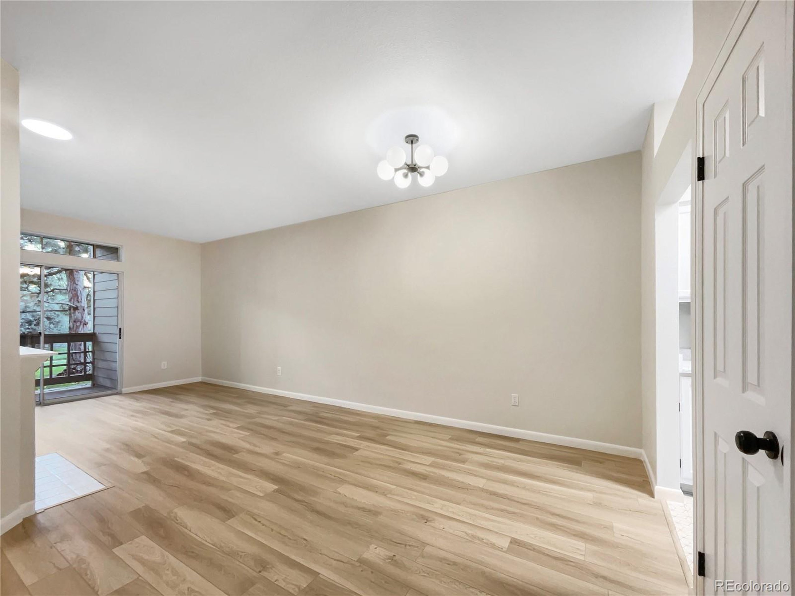 7443 Spy Glass Ct