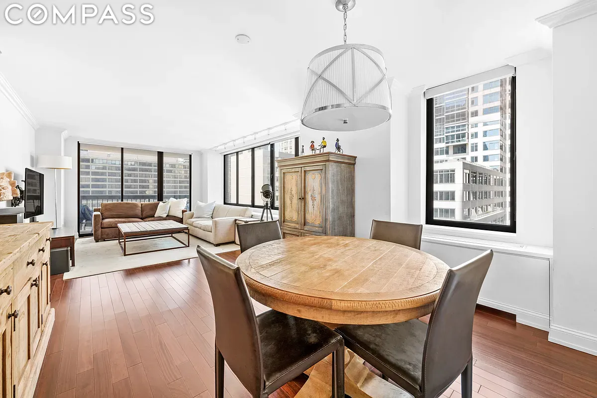 422 E 72nd Street 9-D