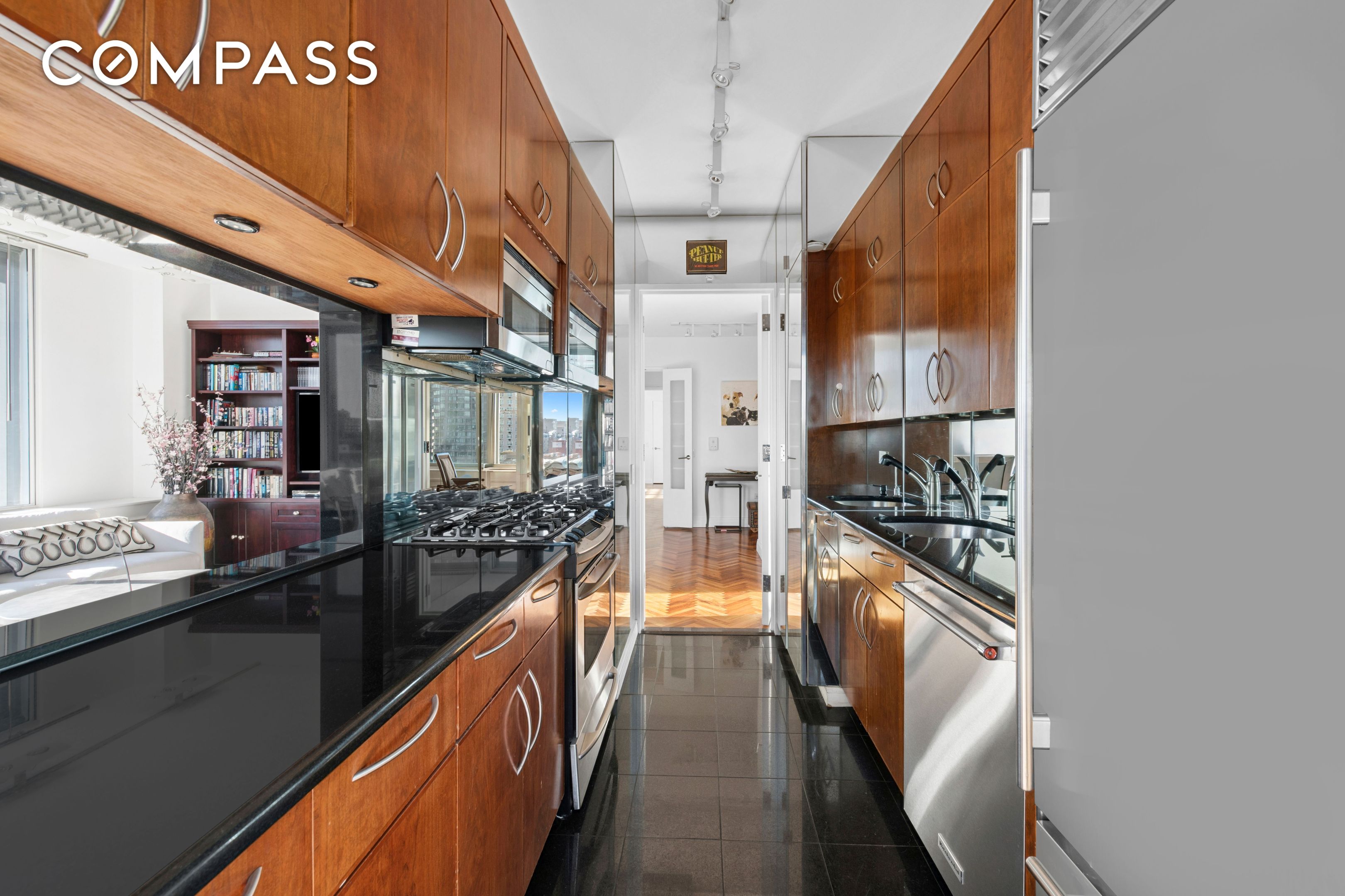 360 E 88th Street 18D