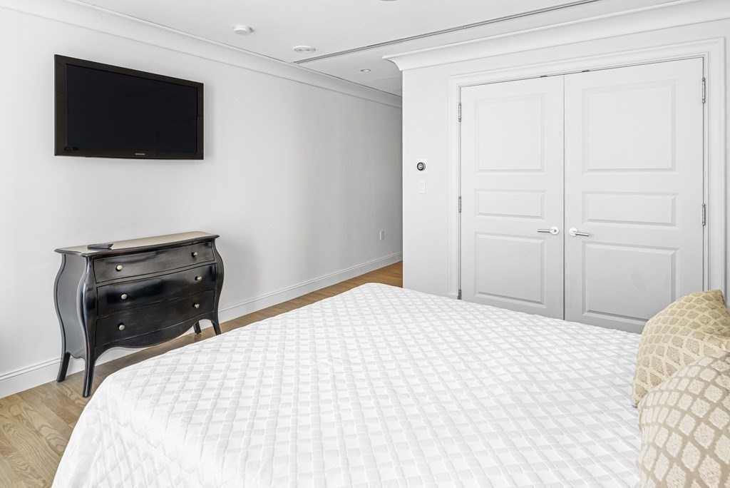 776 Boylston St Unit: E9G