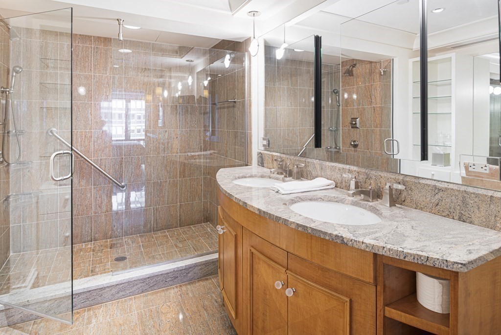 776 Boylston St Unit: E9G