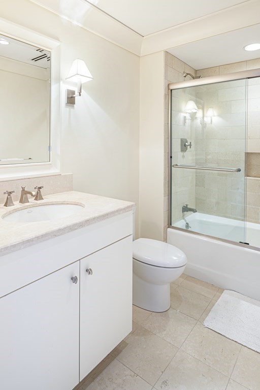 776 Boylston St Unit: E9G