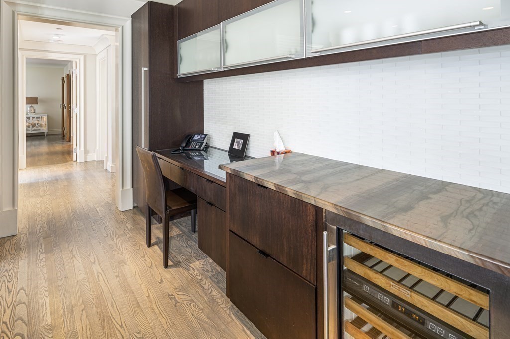 776 Boylston St Unit: E9G