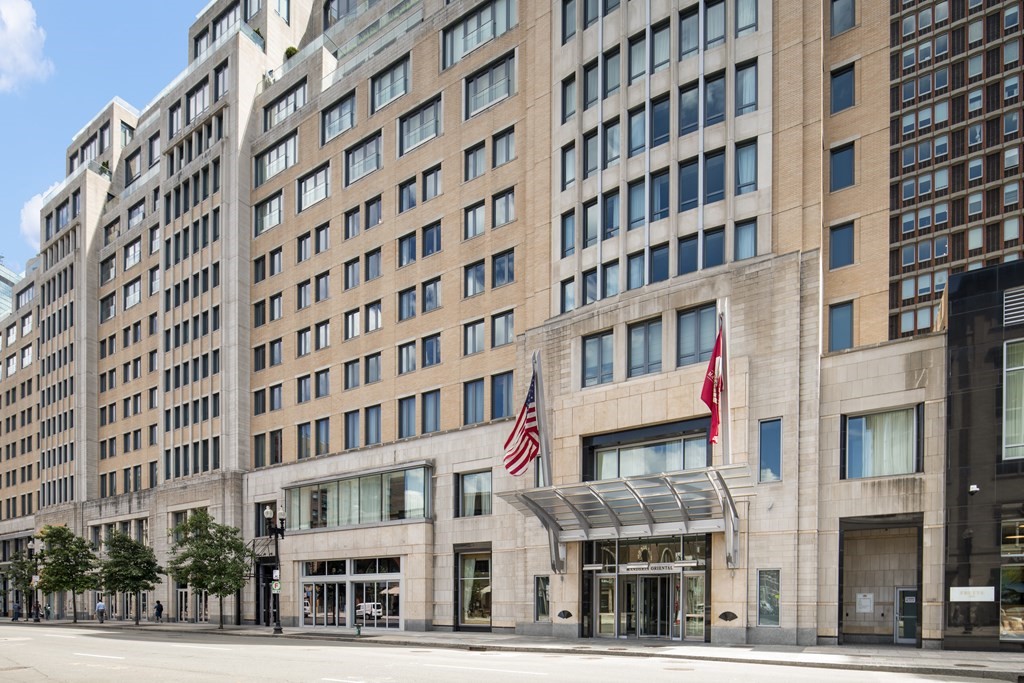 776 Boylston St Unit: E9G