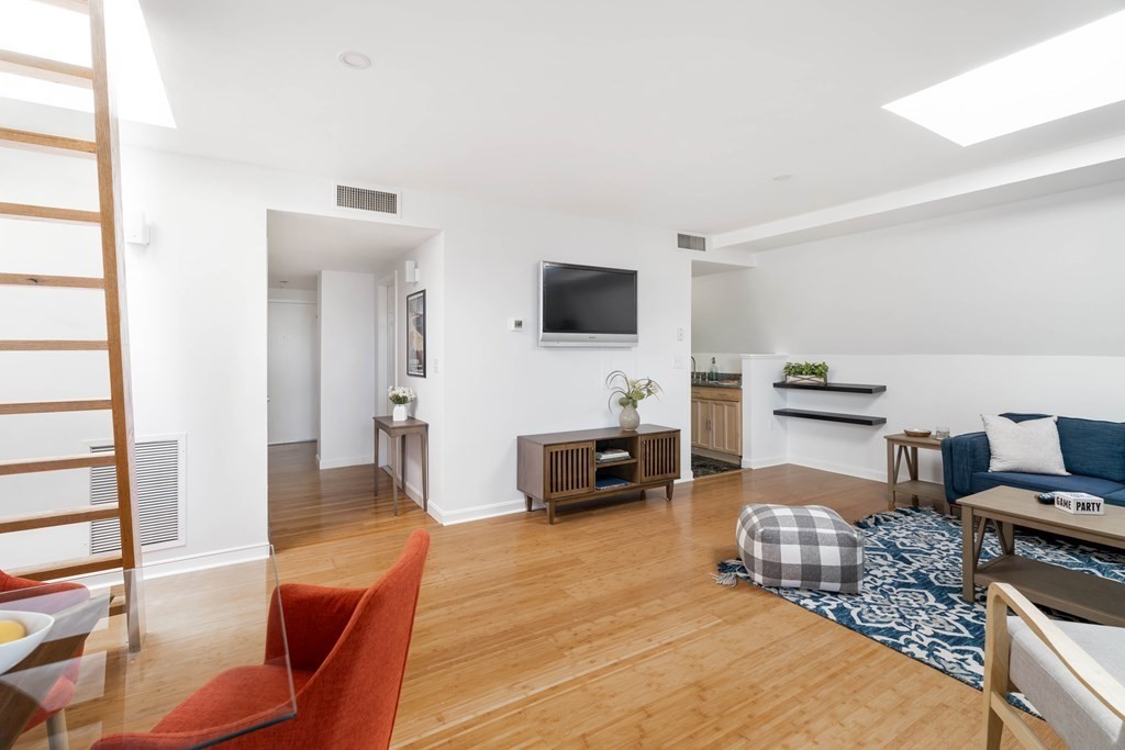 59 Brainerd Rd # 514