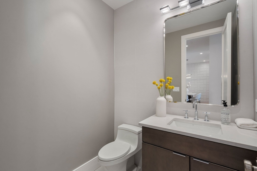 4 Knowles Street # 04