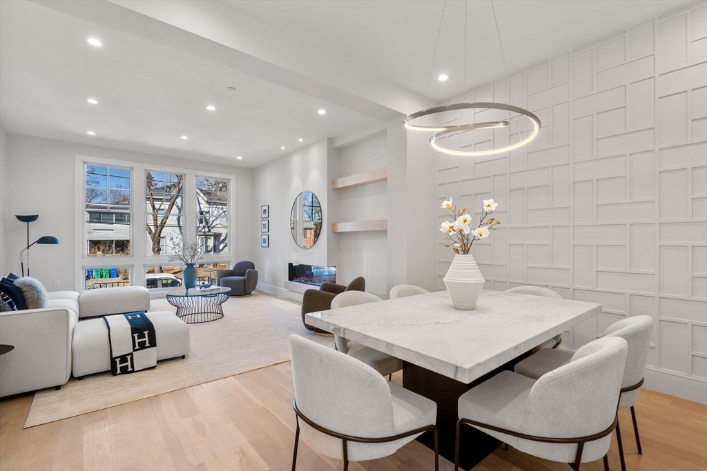 4 Knowles Street # 04