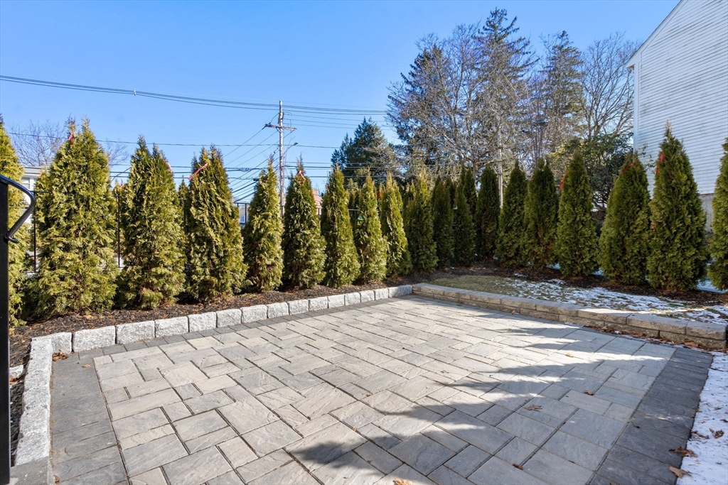 4 Knowles Street # 04