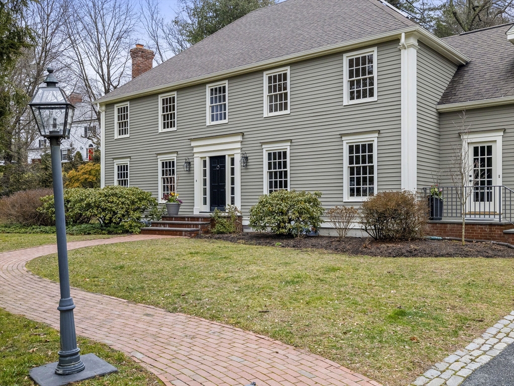268 Grove St